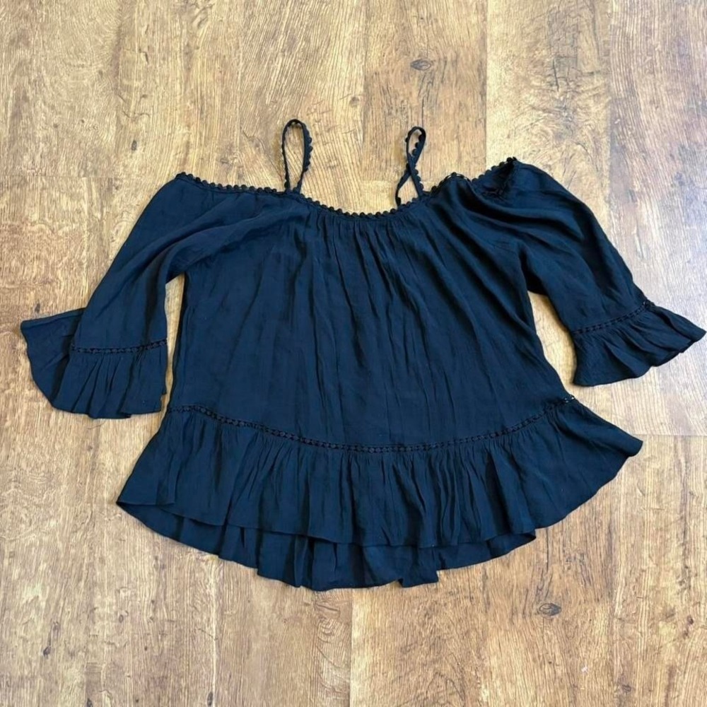 boho black off the shoulder top by Bottlette - Picture 2 of 7